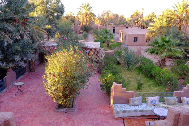 Dans la nouvelle ville d'Oulad Edriss, à notre camping