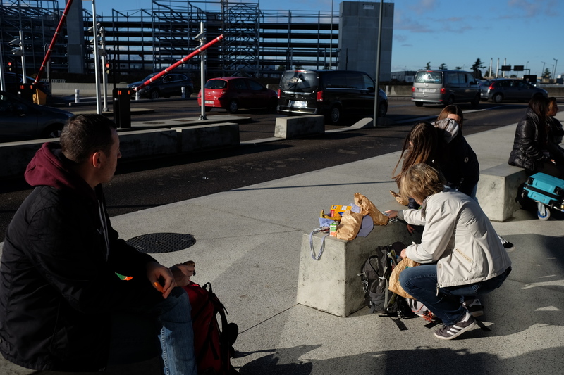 A l'aéroport de Lyon, avant le départ