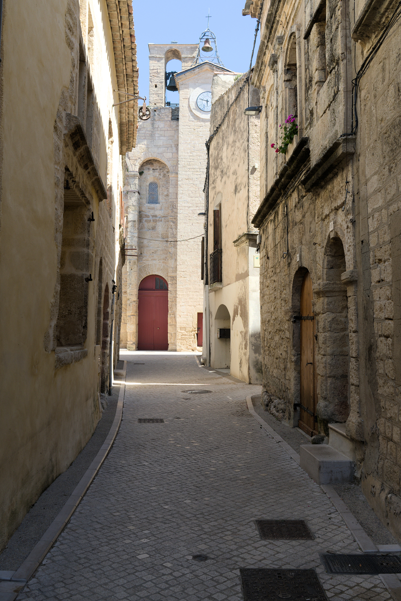 Traversant des villages typiques