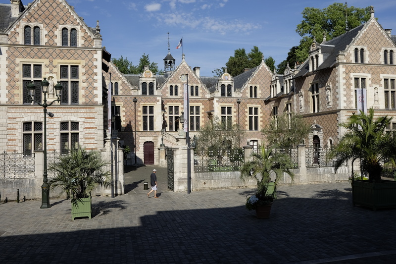 L'ancienne mairie d'Orléans où ont lieu encore les mariages