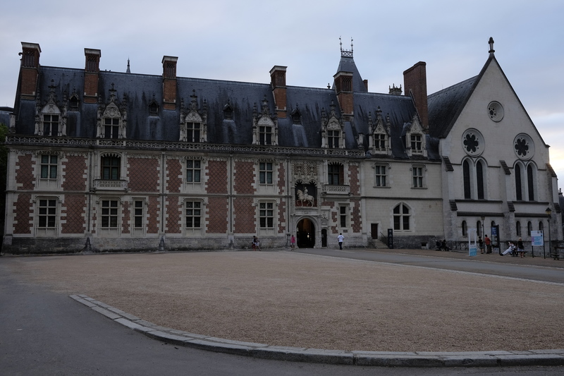 L'entrée du château royal
