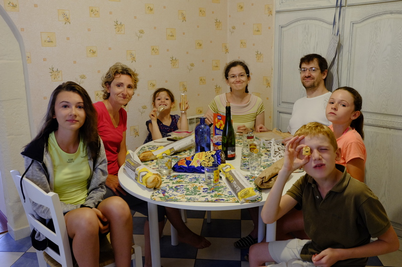Le lendemain matin, à l'appéritif