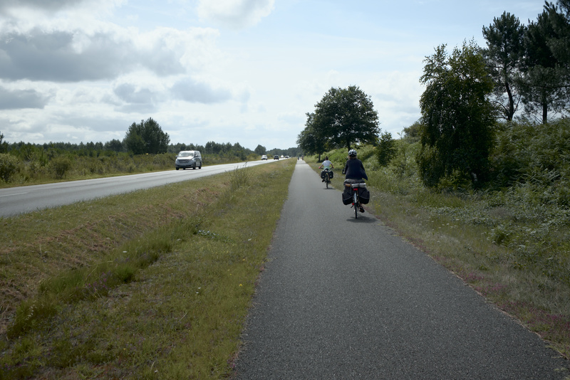 Longer la route, ce n'est pas des plus sympathique