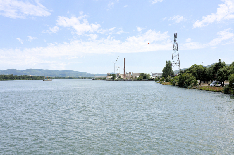 Vue sur le Rhône industriel